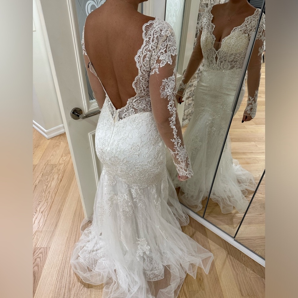 Vera Gown Wedding Dress